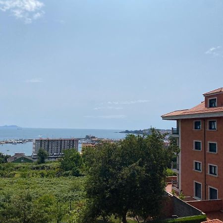 Apartamento Con Vistas Al Mar, Piscina Y Parking Apartment Санксенсо Екстериор снимка